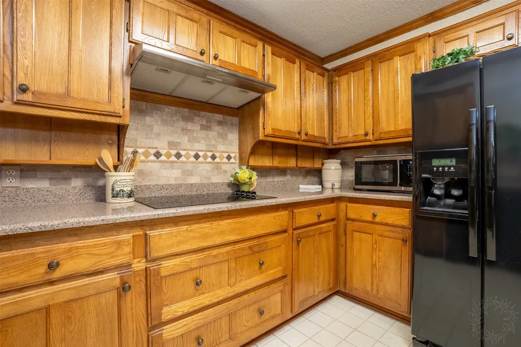 1501 Westhill Terrace Cleburne TX 76033