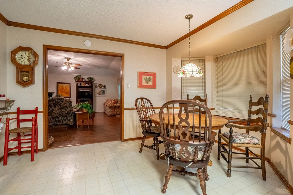 1501 Westhill Terrace Cleburne TX 76033