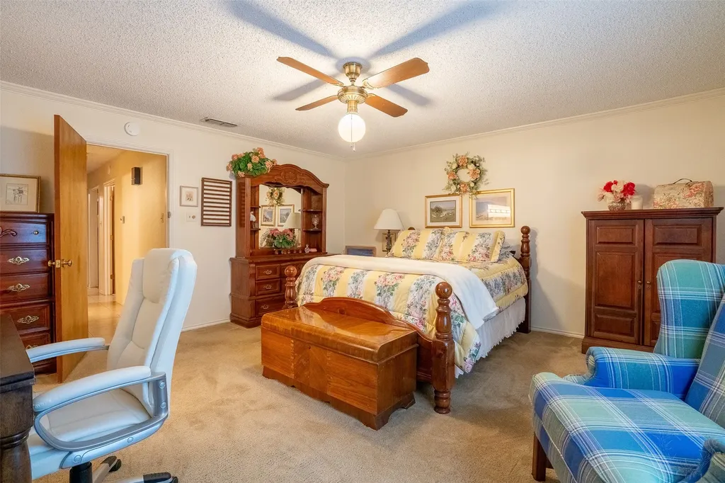1501 Westhill Terrace Cleburne TX 76033