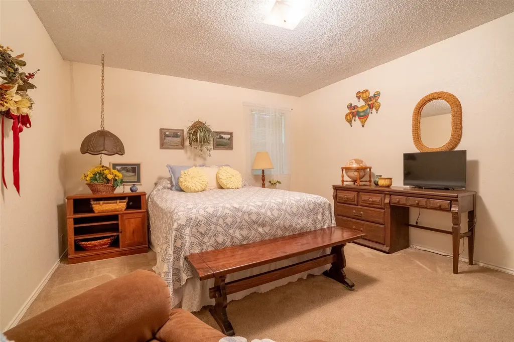 1501 Westhill Terrace Cleburne TX 76033
