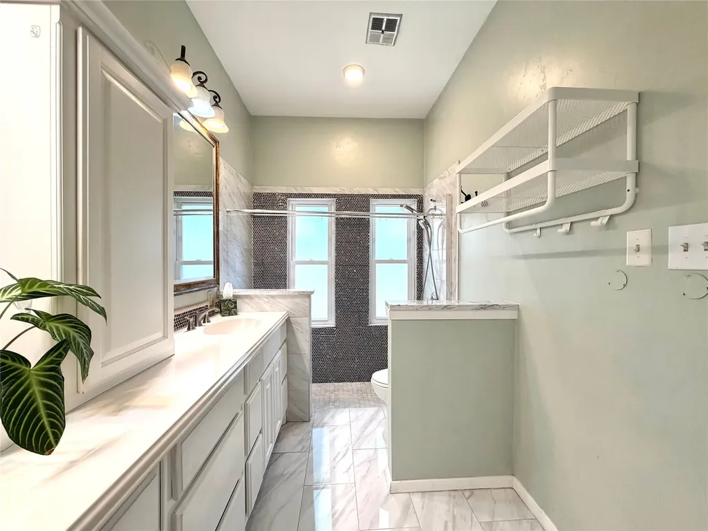 5700 Stage Line Drive Arlington TX 76017