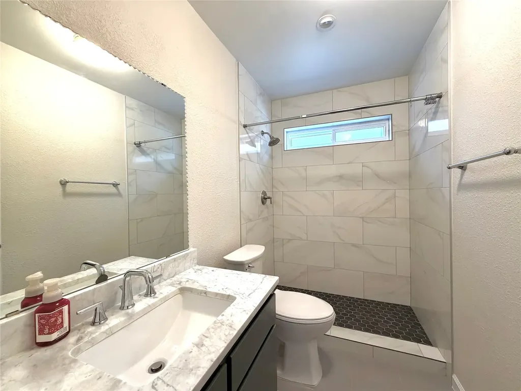 5700 Stage Line Drive Arlington TX 76017