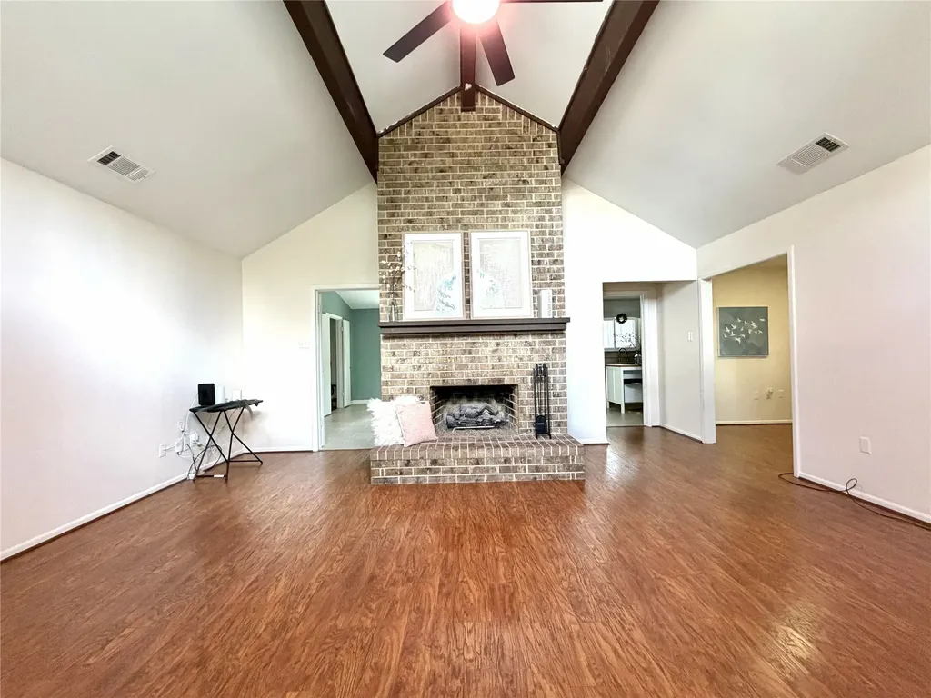 5700 Stage Line Drive Arlington TX 76017