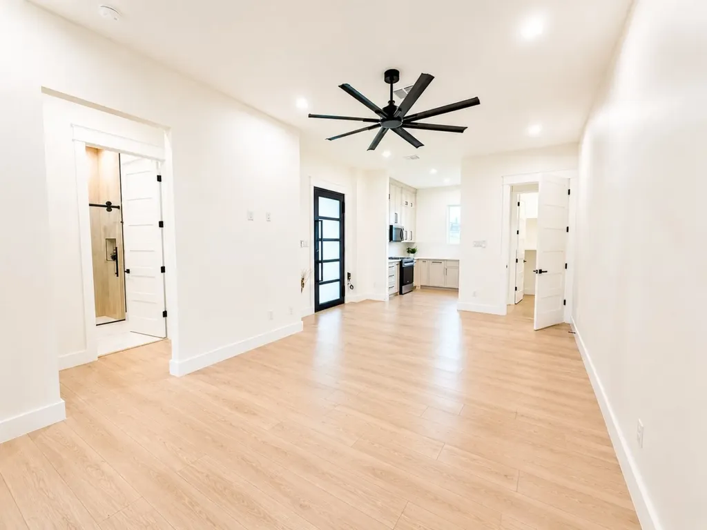 209 Avery Lane Gunter TX 75058