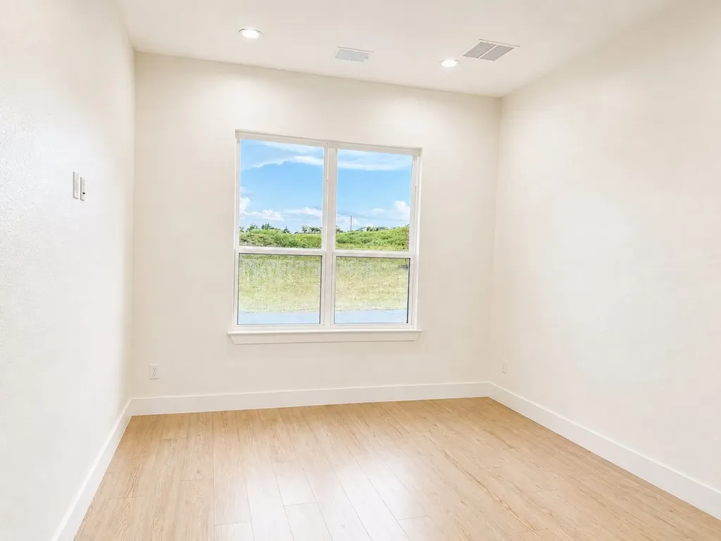 209 Avery Lane Gunter TX 75058