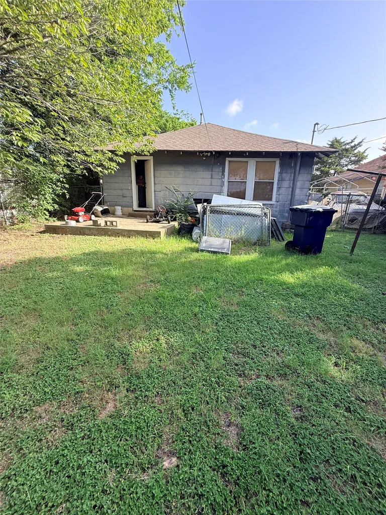 1310 Galloway Avenue Dallas TX 75216