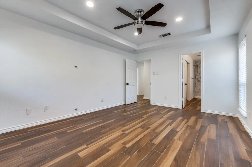 6509 E Lovers Lane Dallas TX 75214