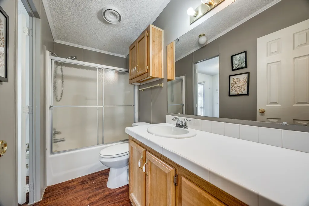 42 Epsom Drive Gordonville TX 76245