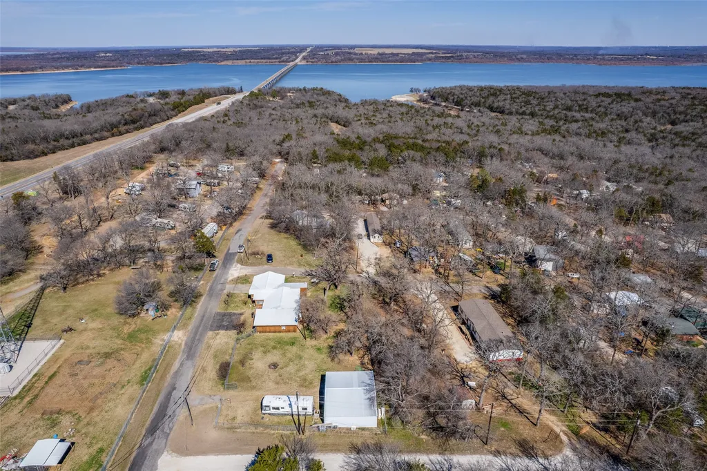 42 Epsom Drive Gordonville TX 76245