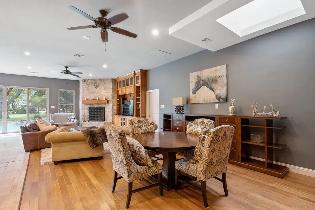 2413 Taylor Street Southlake TX 76092
