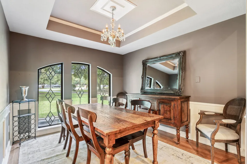 2413 Taylor Street Southlake TX 76092