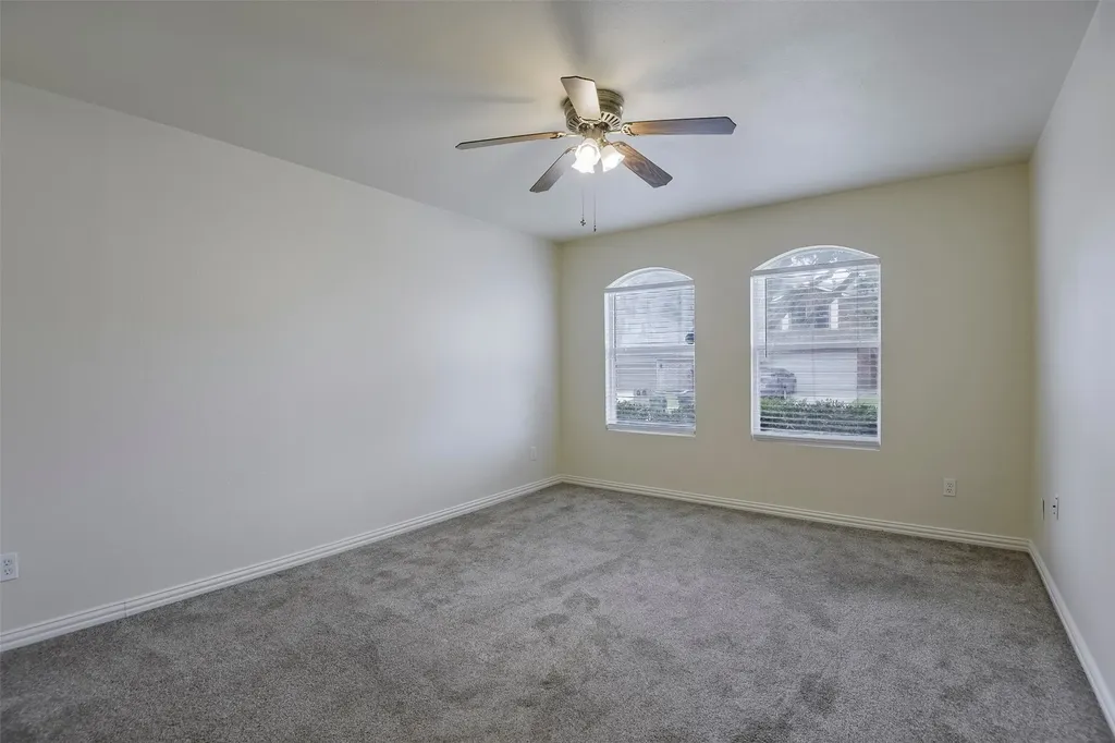 909 Anvil Creek Drive Arlington TX 76001