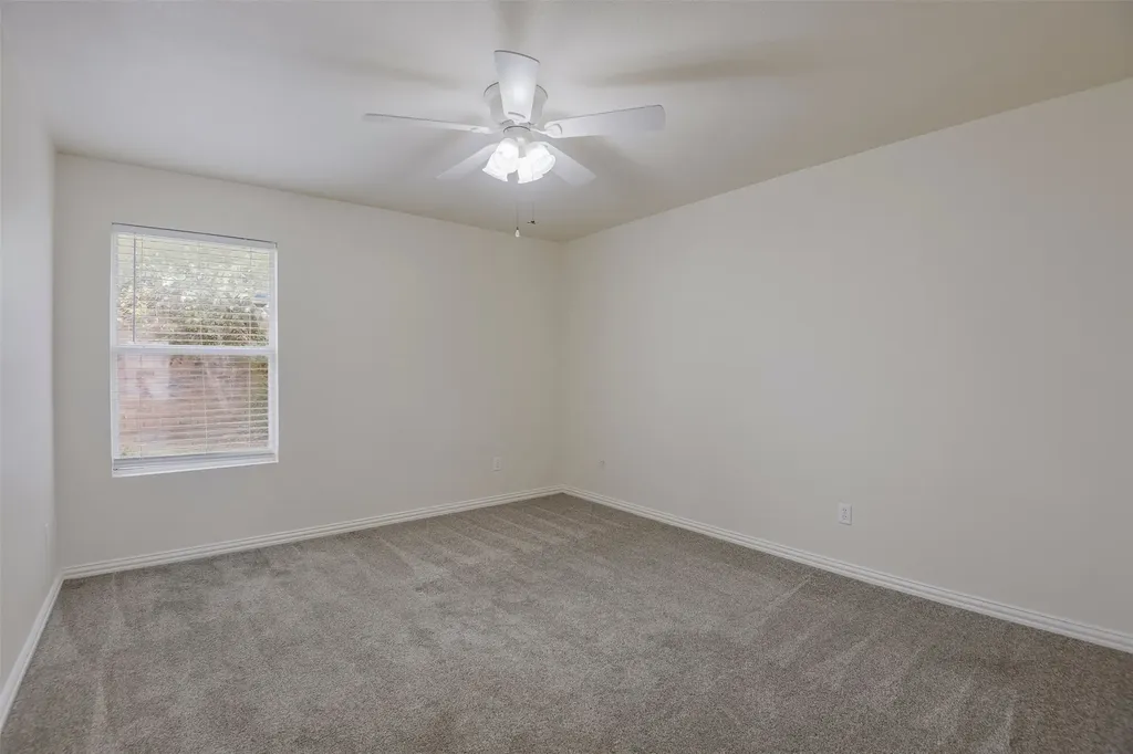 909 Anvil Creek Drive Arlington TX 76001