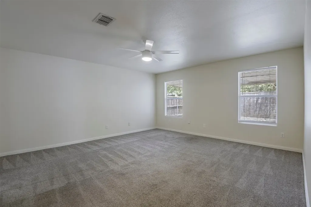 909 Anvil Creek Drive Arlington TX 76001
