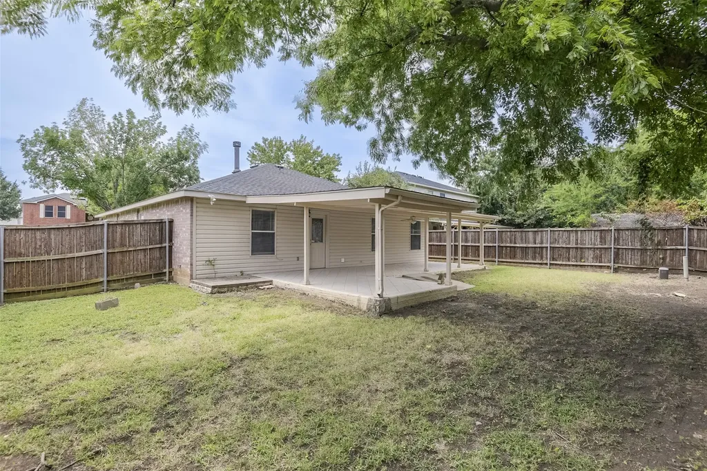 909 Anvil Creek Drive Arlington TX 76001