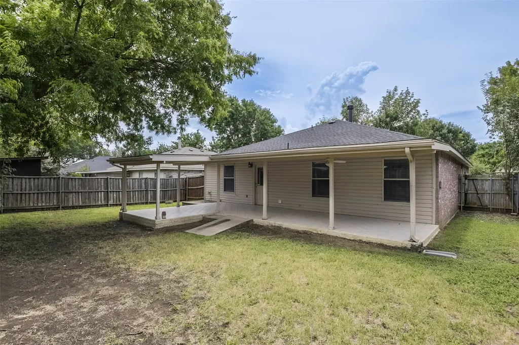 909 Anvil Creek Drive Arlington TX 76001