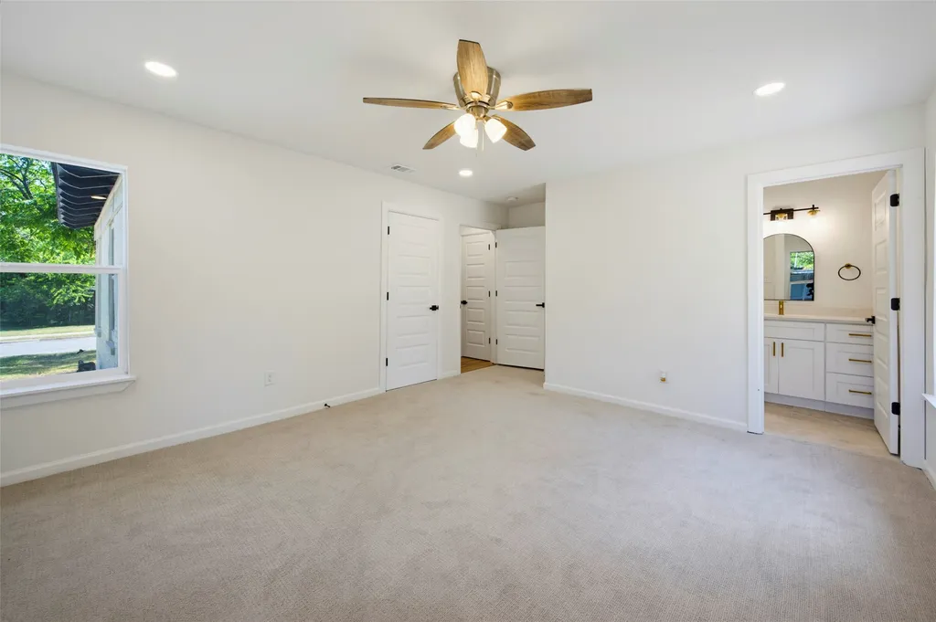 6909 Park Place Drive Richland Hills TX 76118