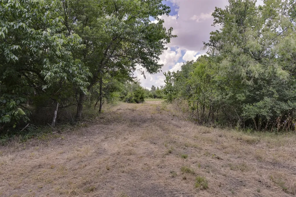 581 Dunkerley Road Ennis TX 75119