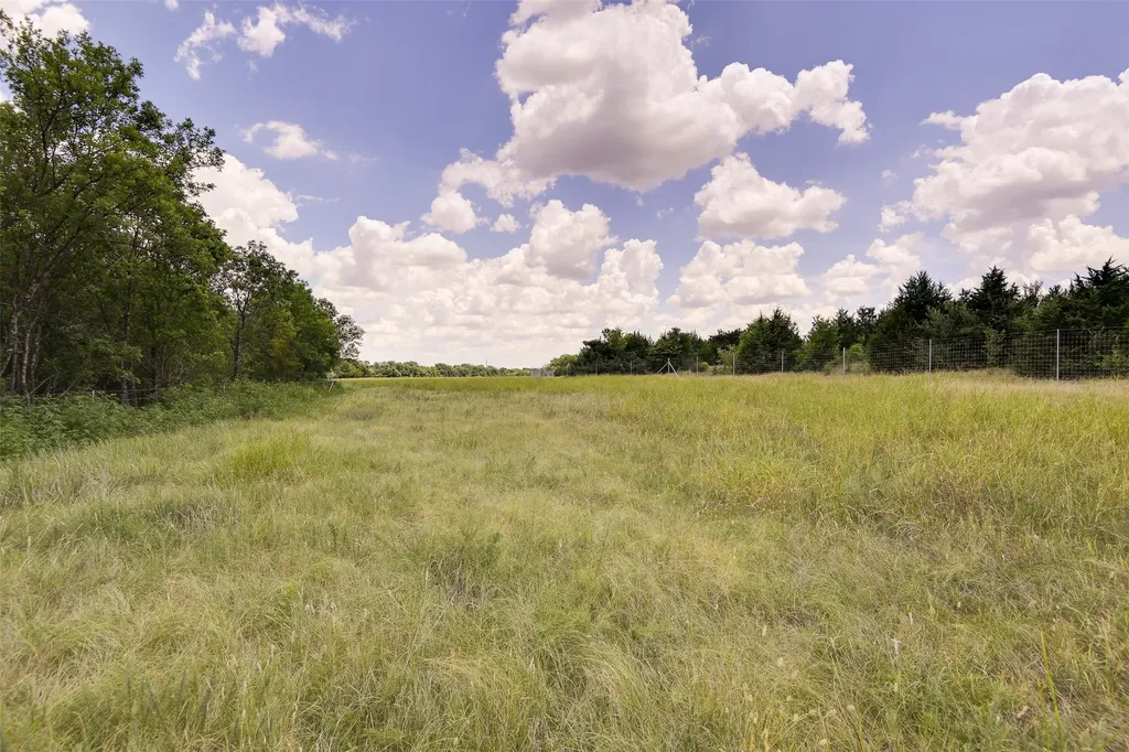 581 Dunkerley Road Ennis TX 75119