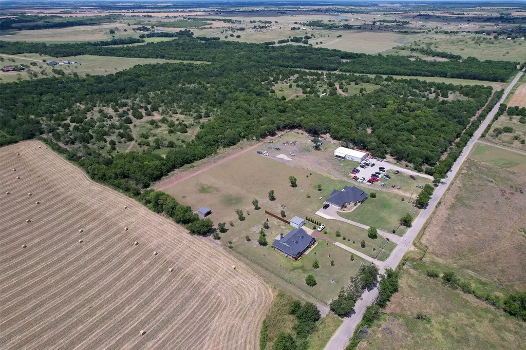 581 Dunkerley Road Ennis TX 75119