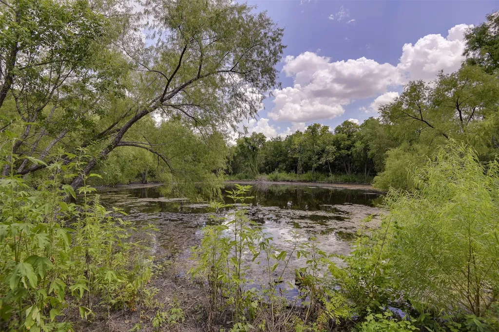 581 Dunkerley Road Ennis TX 75119