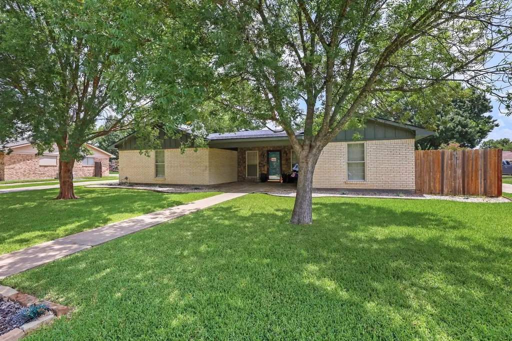 3119 Mimosa Drive Sherman TX 75092