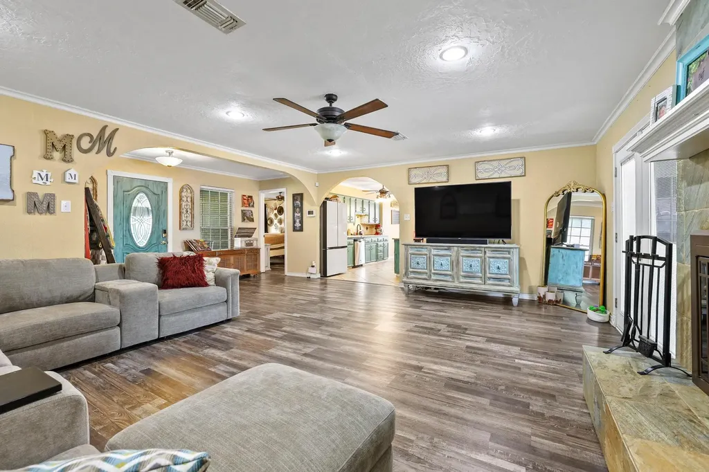 3119 Mimosa Drive Sherman TX 75092