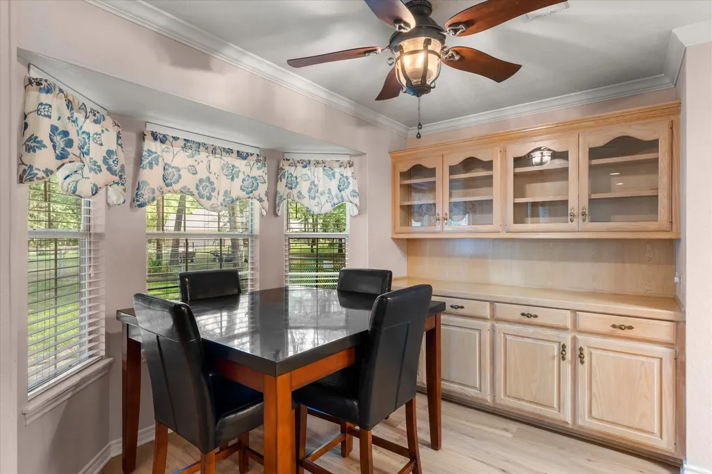 116 Meadowood Road Enchanted Oaks TX 75156