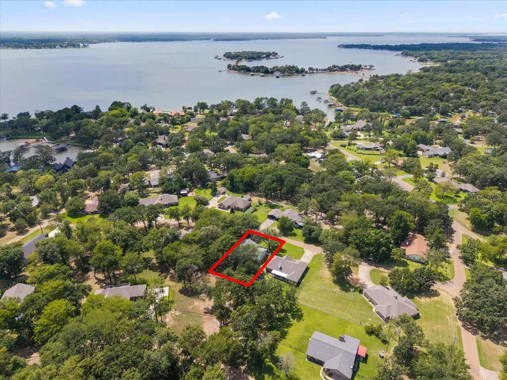 116 Meadowood Road Enchanted Oaks TX 75156