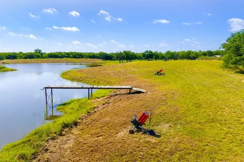 911 N Avenue C Olney TX 76374