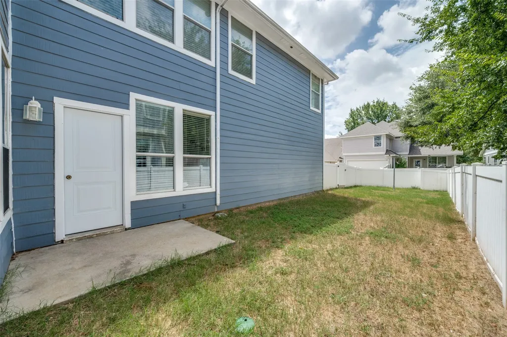 9822 Walnut Hill Drive Providence Village TX 76227
