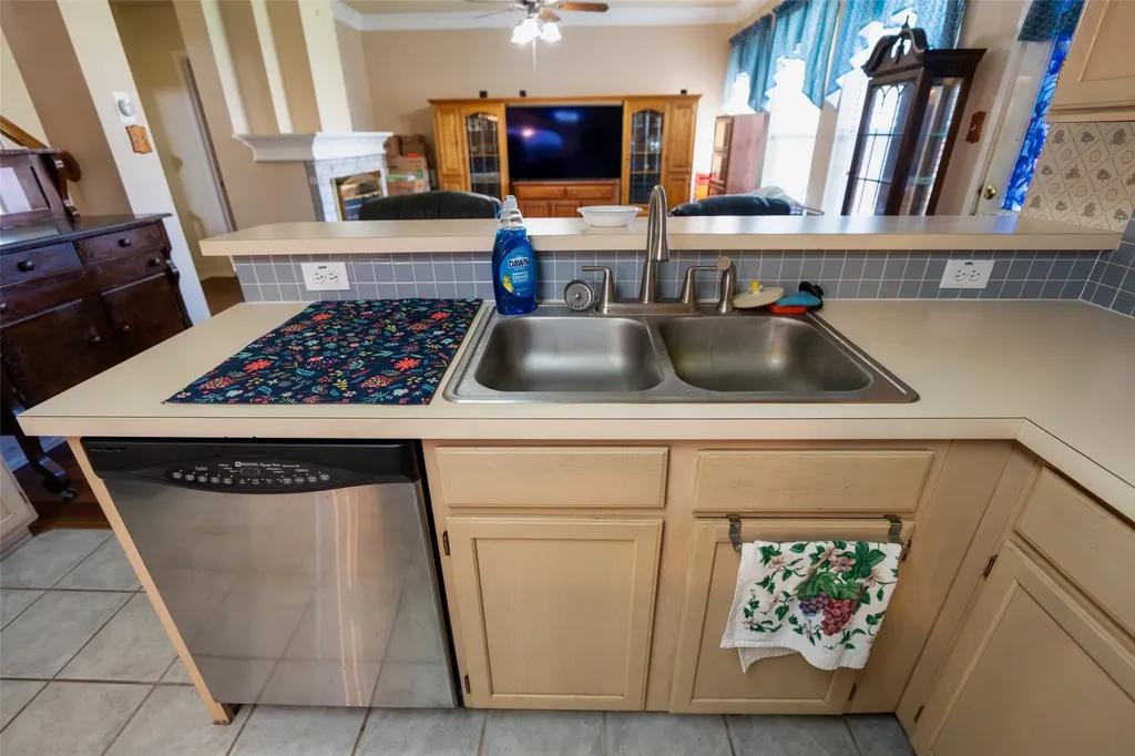 726 Spring Mills Road Mesquite TX 75181