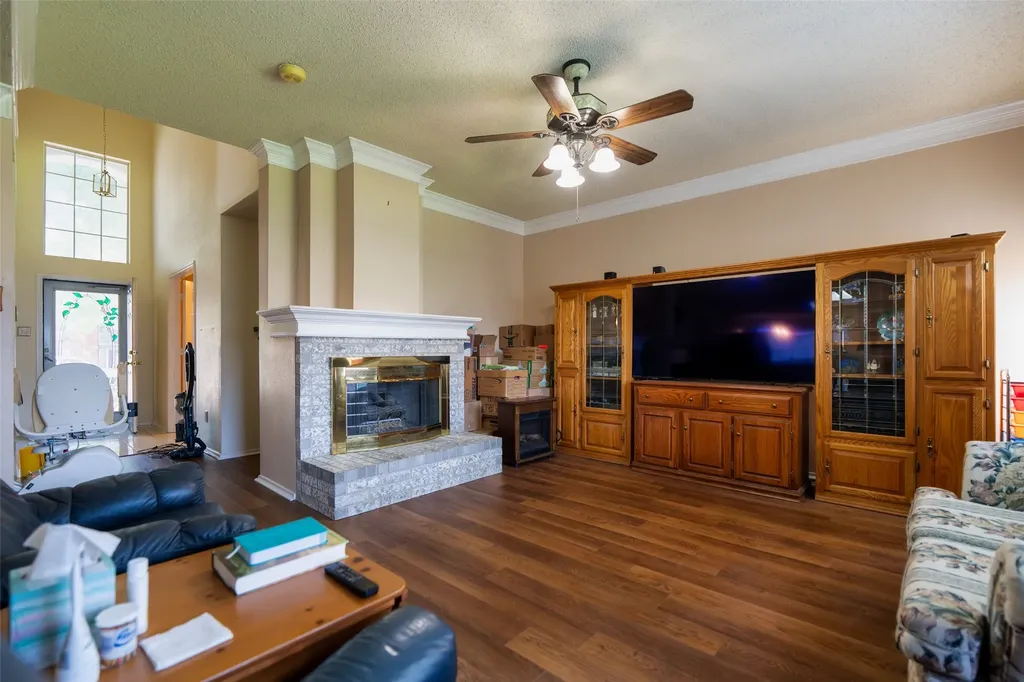 726 Spring Mills Road Mesquite TX 75181