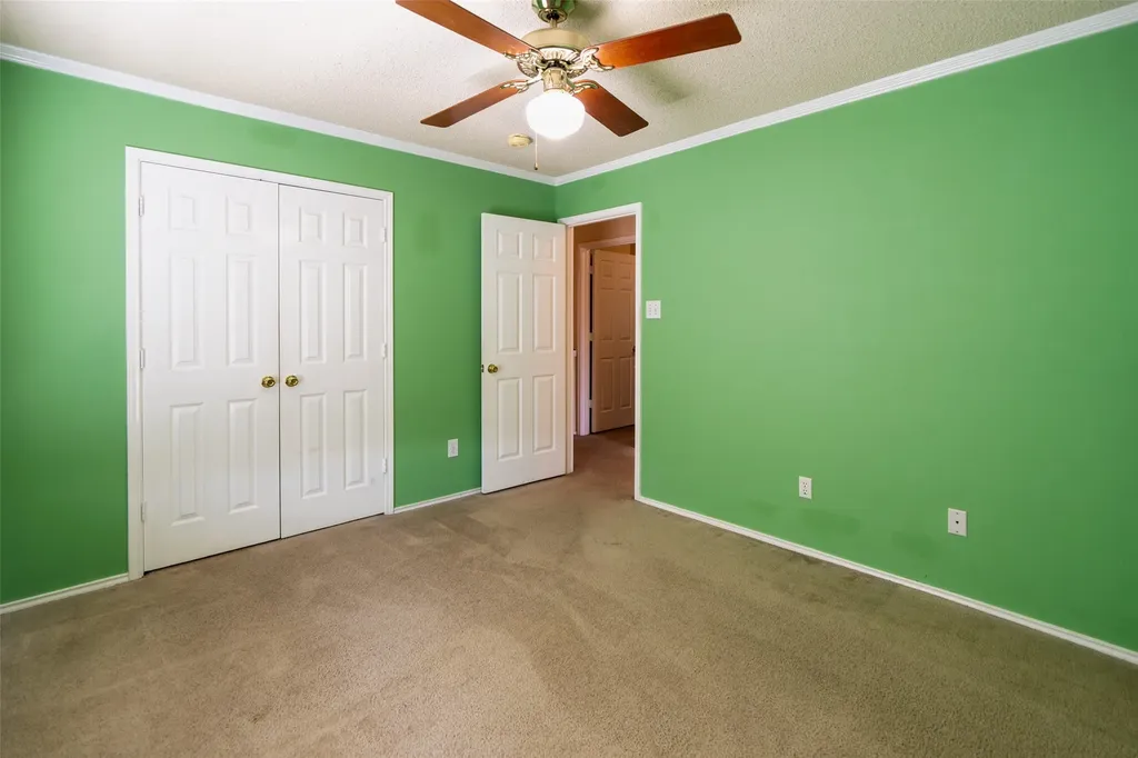 726 Spring Mills Road Mesquite TX 75181