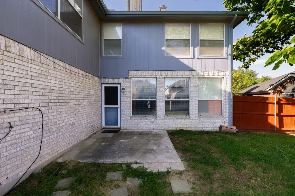 726 Spring Mills Road Mesquite TX 75181