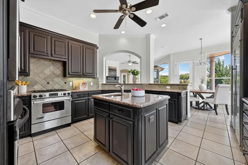 6308 Estates Lane Fort Worth TX 76137
