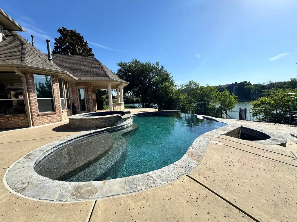6308 Estates Lane Fort Worth TX 76137