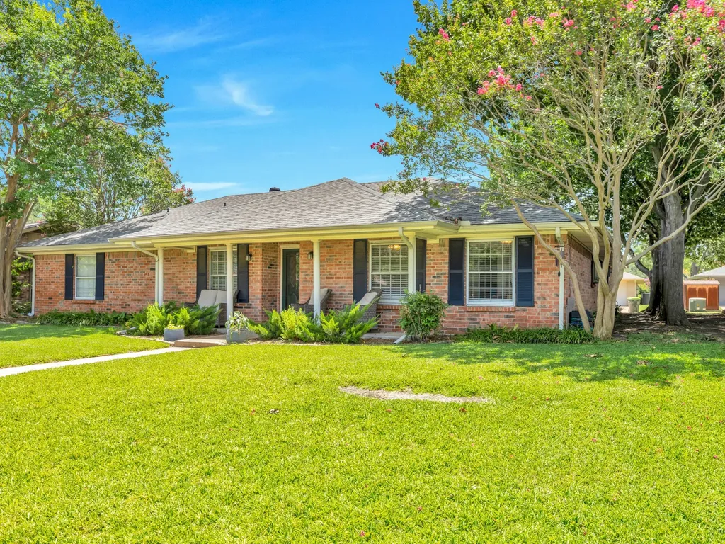 2500 Stonemoss Drive Plano TX 75075