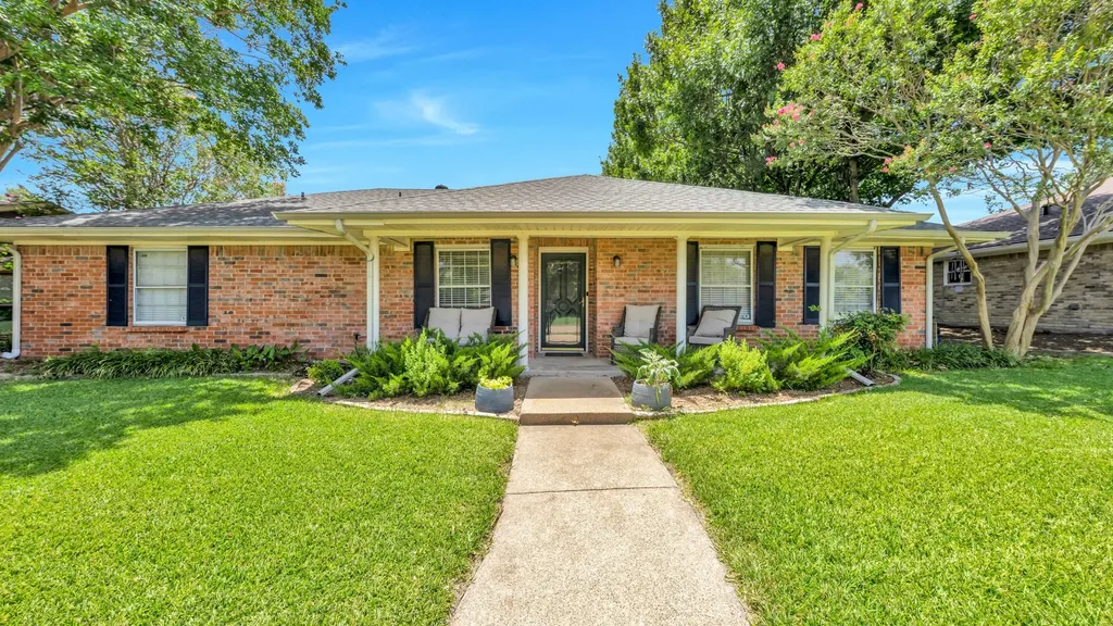 2500 Stonemoss Drive Plano TX 75075