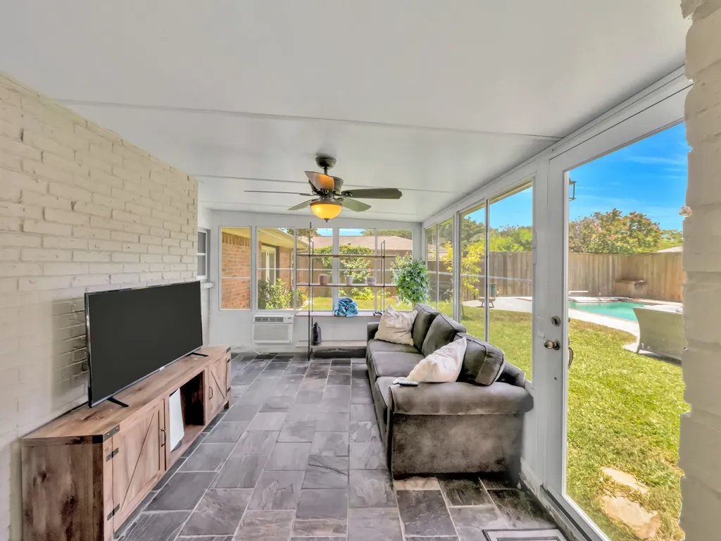2500 Stonemoss Drive Plano TX 75075