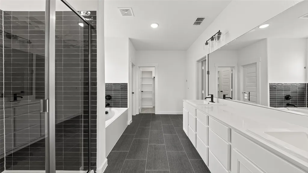 2369 Rams Horn Drive Waxahachie TX 75167