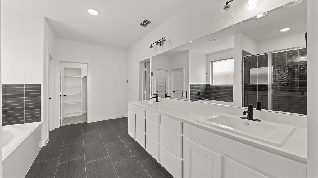 2369 Rams Horn Drive Waxahachie TX 75167