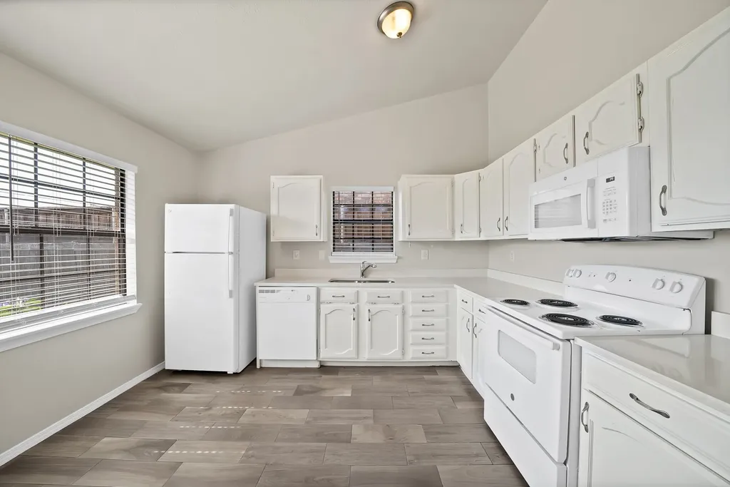 7000 Curry Drive The Colony TX 75056