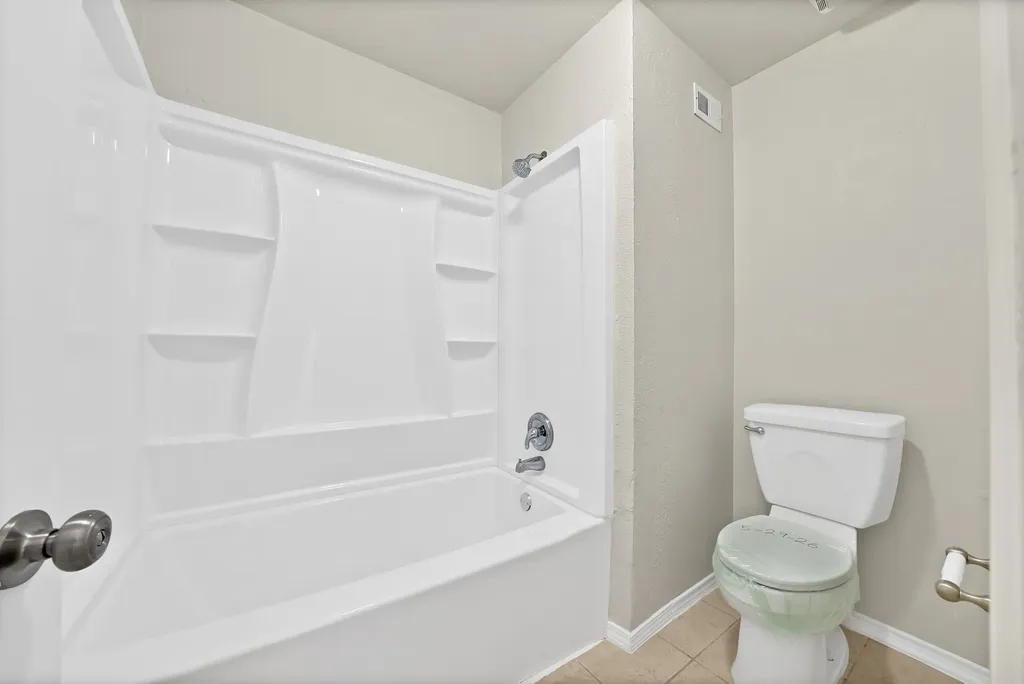 7000 Curry Drive The Colony TX 75056