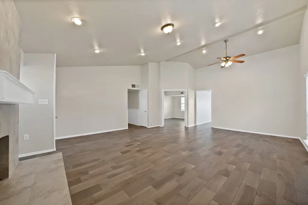 7000 Curry Drive The Colony TX 75056
