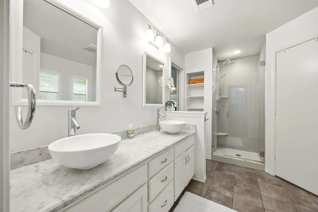 315 Drexel Drive Grapevine TX 76051