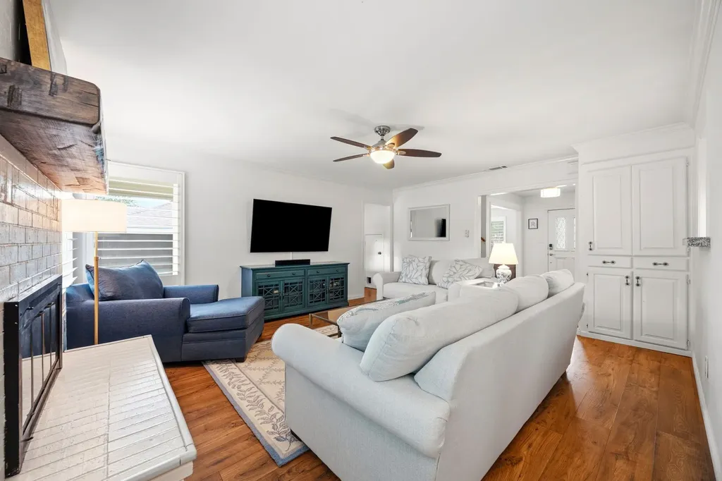 315 Drexel Drive Grapevine TX 76051
