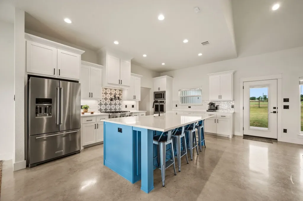 151 Lakota Drive Bridgeport TX 76426