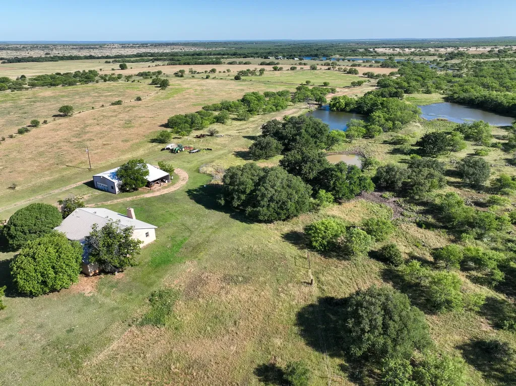 950 County Road 126 Moran TX 76464