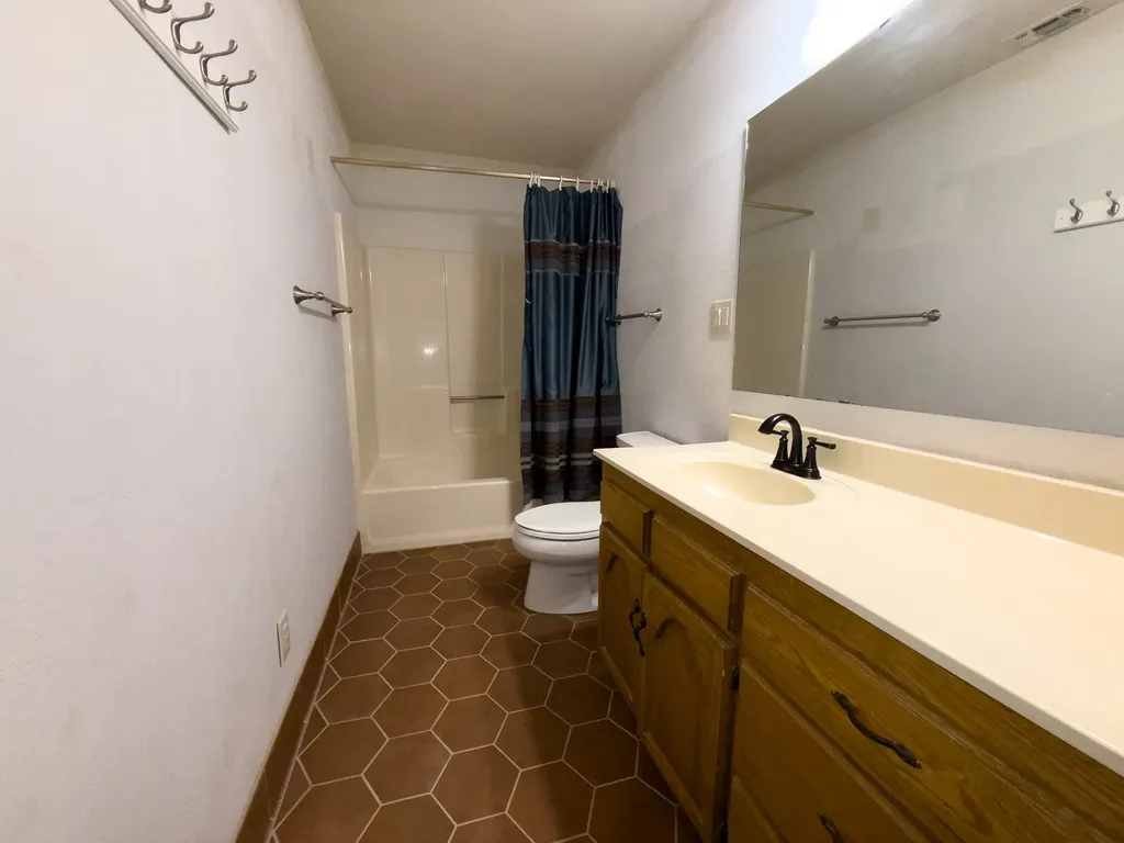 950 County Road 126 Moran TX 76464